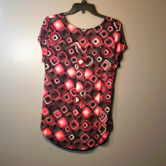 Alfani printed short sleeve top - Picture 2 of 4